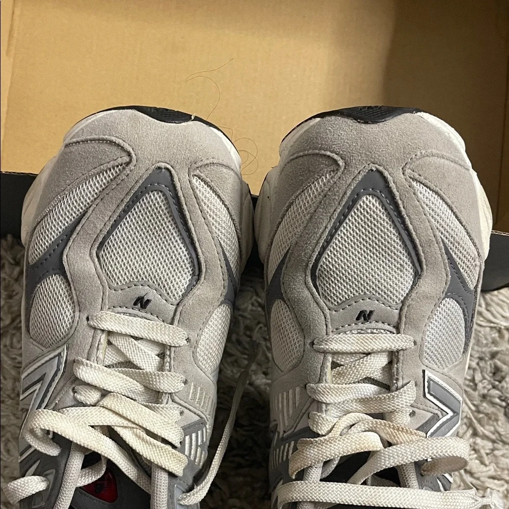 New Balance Kids Sneakers - Gray and Red